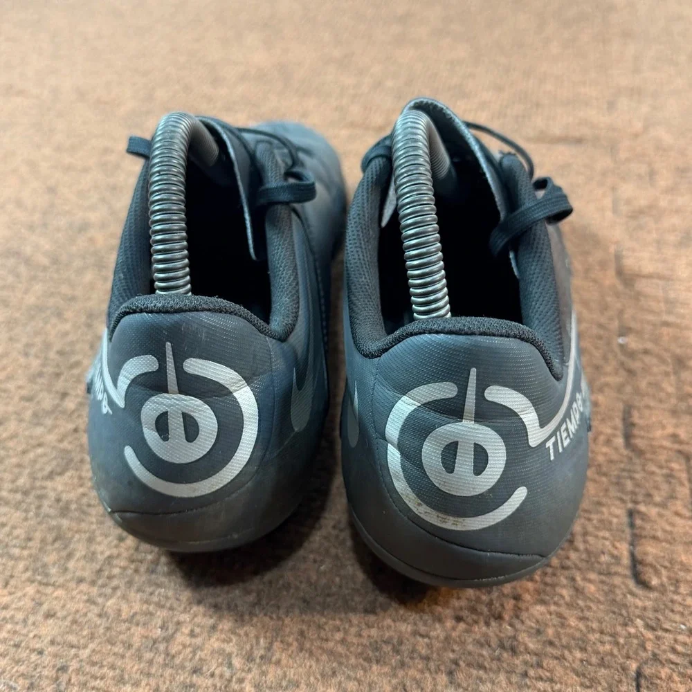 Nike tiempo legend